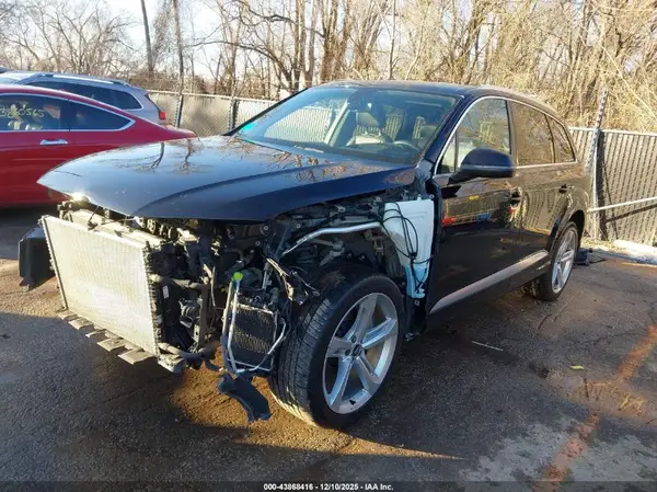 WA1VAAF71KD008806 2019 AUDI Q7 - Image 2