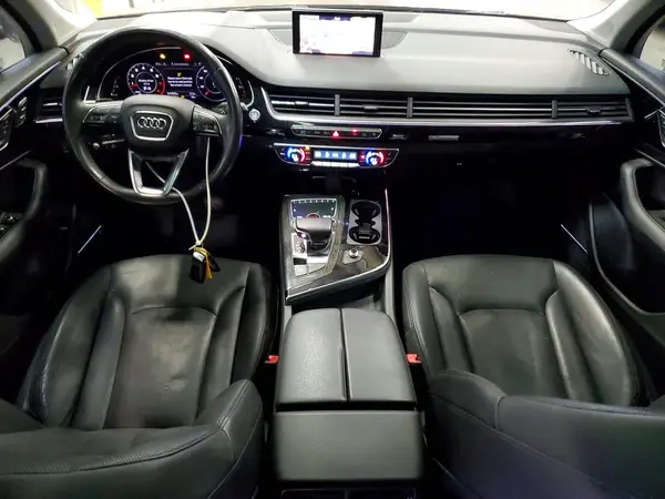 WA1VAAF72HD001632 2017 AUDI Q7 - Image 8