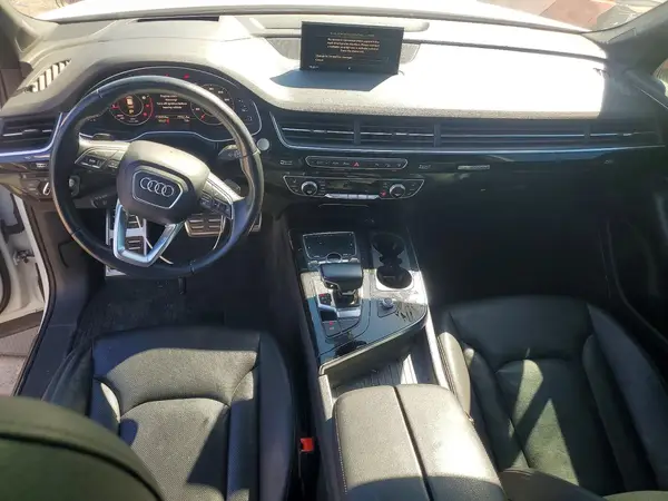 WA1VAAF72HD004997 2017 AUDI Q7 - Image 8