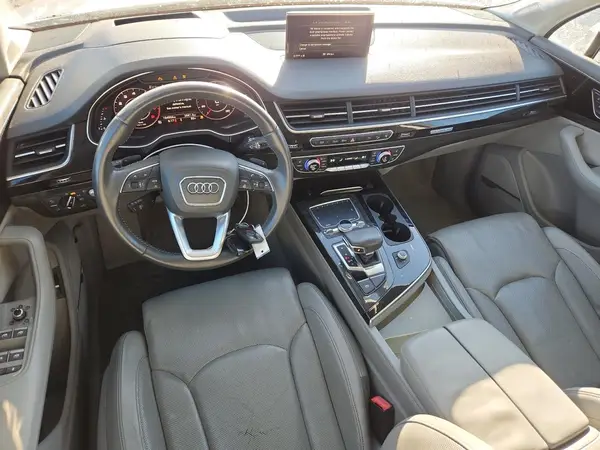 WA1VAAF72HD005745 2017 AUDI Q7 - Image 8