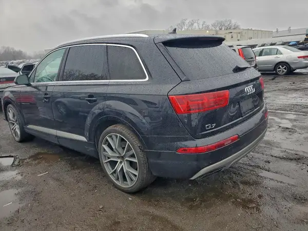 WA1VAAF72HD006930 2017 AUDI Q7 - Image 2