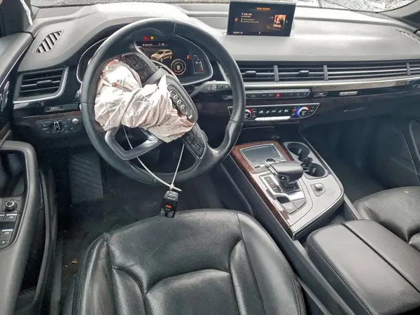 WA1VAAF72HD006930 2017 AUDI Q7 - Image 8