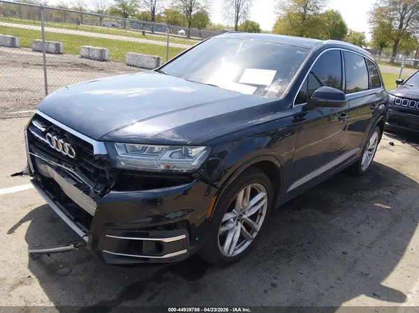 WA1VAAF72HD020679 2017 AUDI Q7 - Image 2