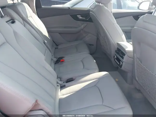 WA1VAAF72HD026076 2017 AUDI Q7 - Image 8