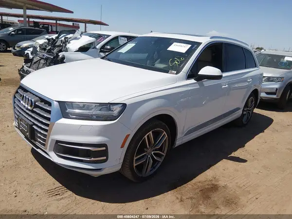 WA1VAAF72HD027812 2017 AUDI Q7 - Image 2