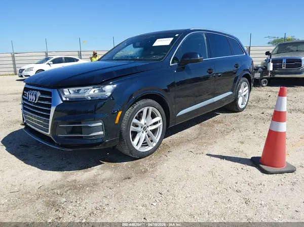 WA1VAAF72HD052645 2017 AUDI Q7 - Image 2