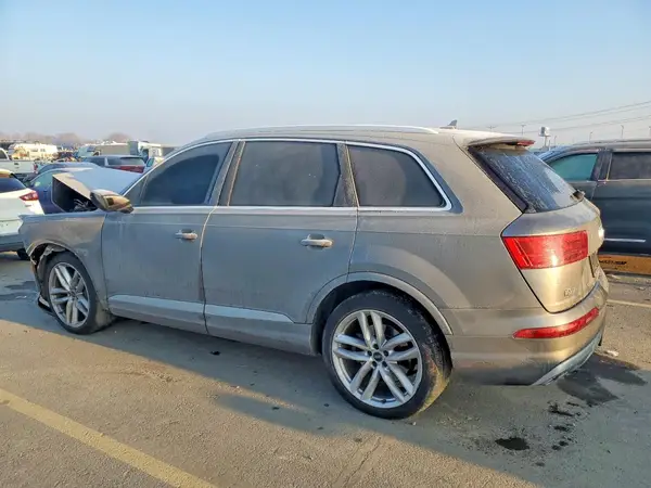 WA1VAAF72HD056792 2017 AUDI Q7 - Image 2