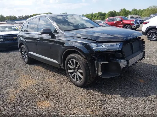 WA1VAAF72HD057070 2017 AUDI Q7 - Image 1