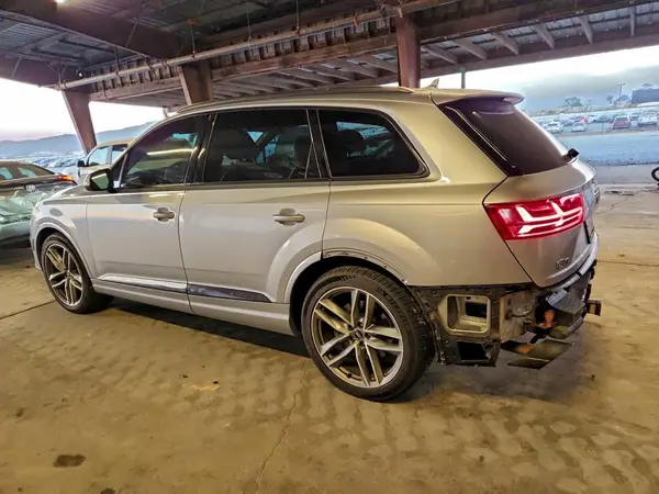 WA1VAAF72JD002477 2018 AUDI Q7 - Image 2