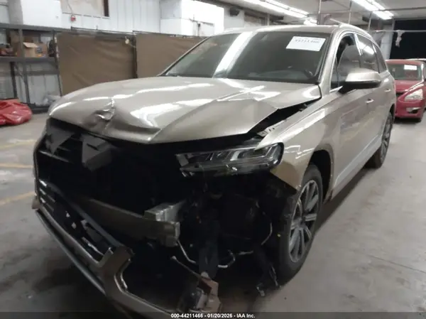WA1VAAF72JD002818 2018 AUDI Q7 - Image 2