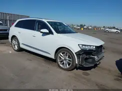 WA1VAAF72JD010983 2018 AUDI Q7