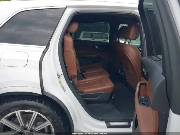 WA1VAAF72JD019781 2018 AUDI Q7 - Image 8