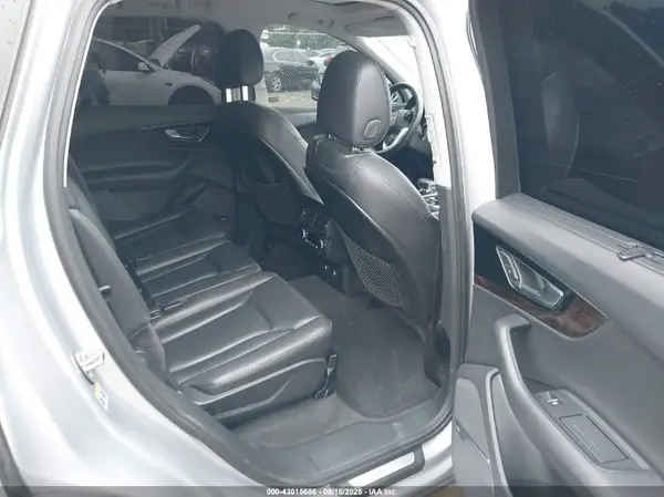 WA1VAAF72JD024009 2018 AUDI Q7 - Image 8