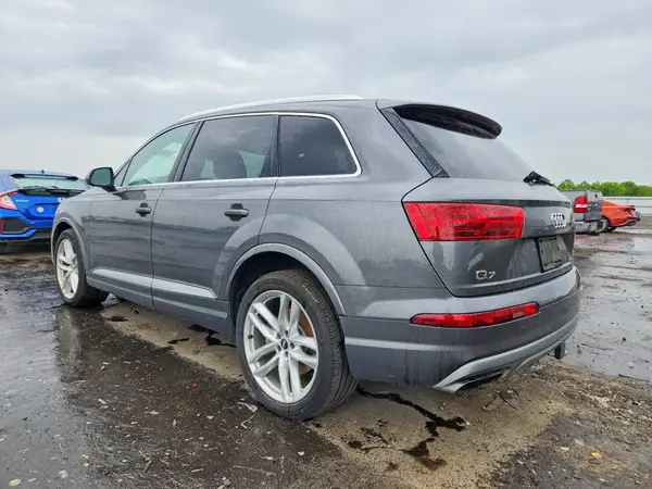 WA1VAAF72JD033020 2018 AUDI Q7 - Image 2
