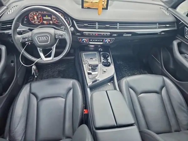 WA1VAAF72JD047760 2018 AUDI Q7 - Image 8