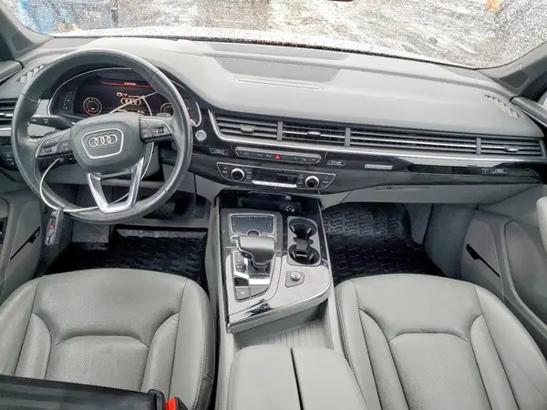 WA1VAAF72JD055163 2018 AUDI Q7 - Image 8