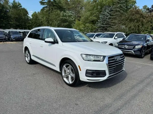 WA1VAAF72KD013965 2019 AUDI Q7 - Image 2