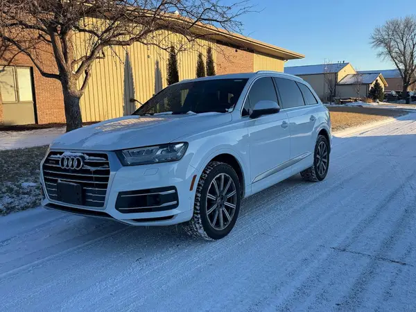WA1VAAF72KD037621 2019 AUDI Q7 - Image 2