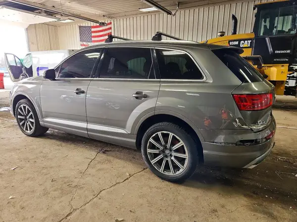 WA1VAAF73HD006578 2017 AUDI Q7 - Image 2