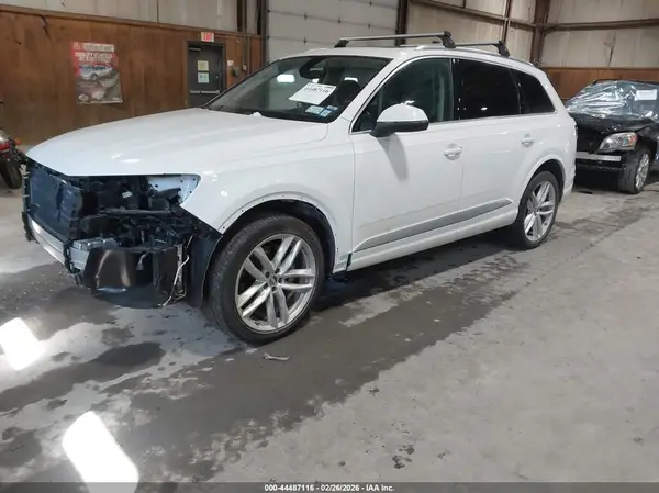 WA1VAAF73HD032887 2017 AUDI Q7 - Image 2