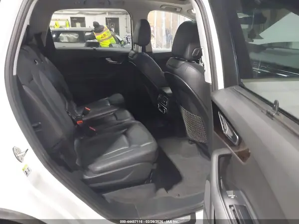 WA1VAAF73HD032887 2017 AUDI Q7 - Image 8