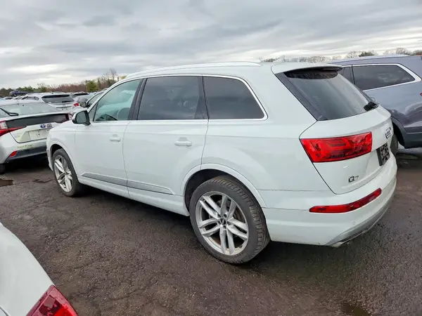 WA1VAAF73HD038219 2017 AUDI Q7 - Image 2