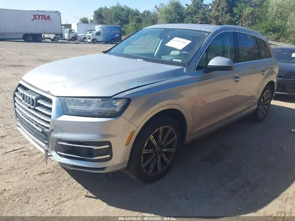 WA1VAAF73HD056168 2017 AUDI Q7 - Image 2