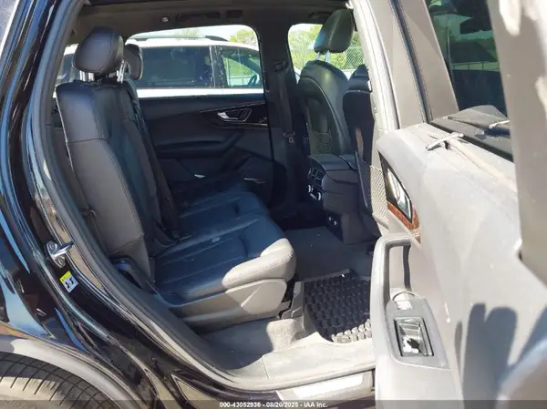 WA1VAAF73JD008658 2018 AUDI Q7 - Image 8