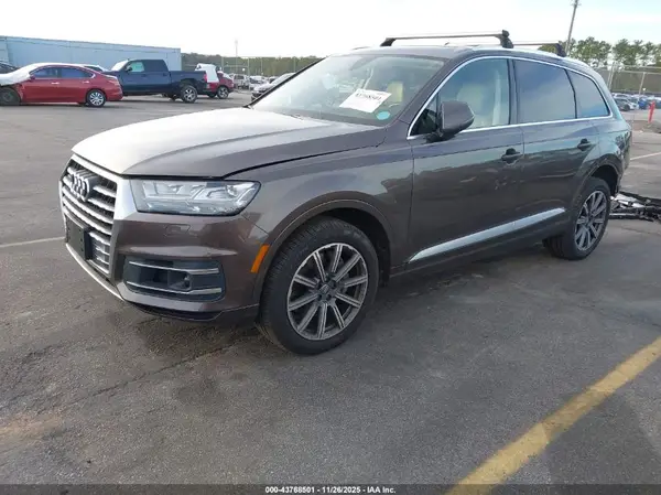 WA1VAAF73JD023998 2018 AUDI Q7 - Image 2