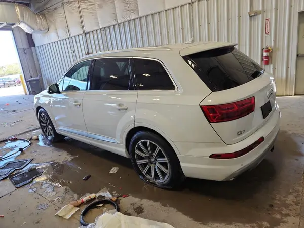 WA1VAAF73JD048318 2018 AUDI Q7 - Image 2