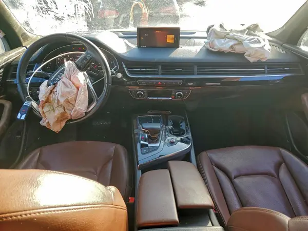 WA1VAAF73KD002750 2019 AUDI Q7 - Image 8