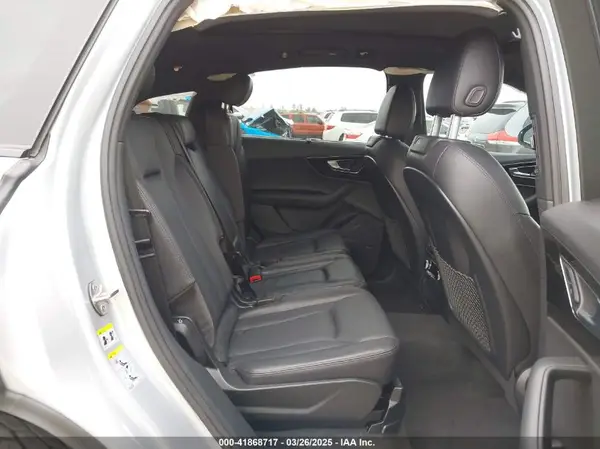 WA1VAAF73KD015756 2019 AUDI Q7 - Image 8
