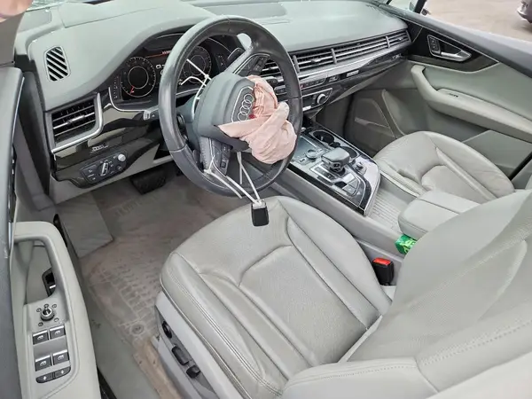 WA1VAAF73KD019032 2019 AUDI Q7 - Image 8