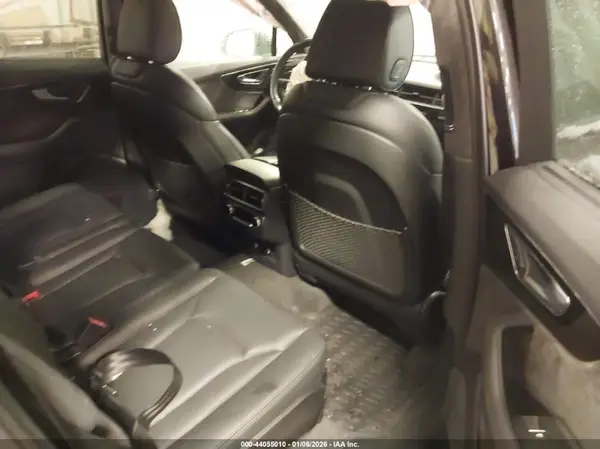 WA1VAAF73KD026188 2019 AUDI Q7 - Image 8