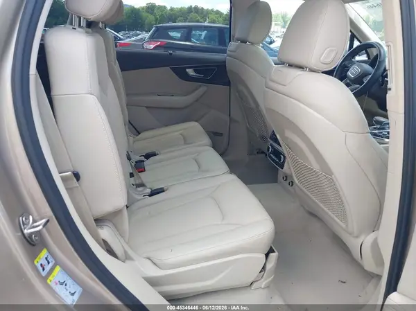 WA1VAAF73KD030564 2019 AUDI Q7 - Image 8