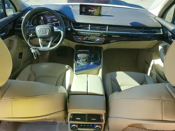 WA1VAAF73KD046960 2019 AUDI Q7 - Image 8