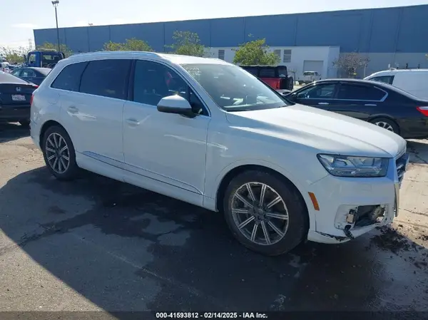 WA1VAAF74HD004080 2017 AUDI Q7 - Image 1