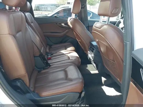 WA1VAAF74HD004080 2017 AUDI Q7 - Image 8
