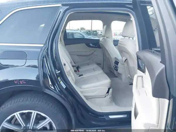 WA1VAAF74HD020280 2017 AUDI Q7 - Image 8