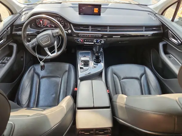 WA1VAAF74HD022529 2017 AUDI Q7 - Image 8