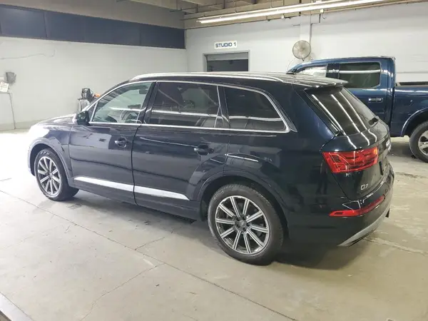 WA1VAAF74HD027889 2017 AUDI Q7 - Image 2