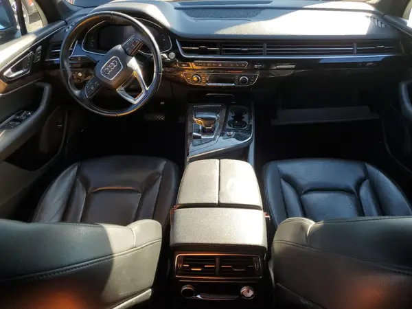 WA1VAAF74HD028055 2017 AUDI Q7 - Image 8