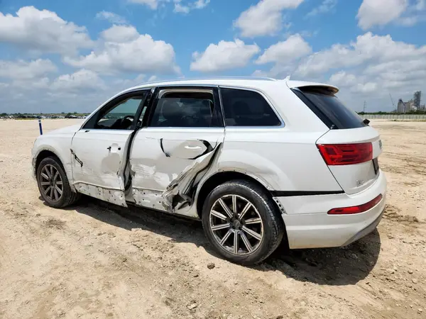 WA1VAAF74HD039914 2017 AUDI Q7 - Image 2