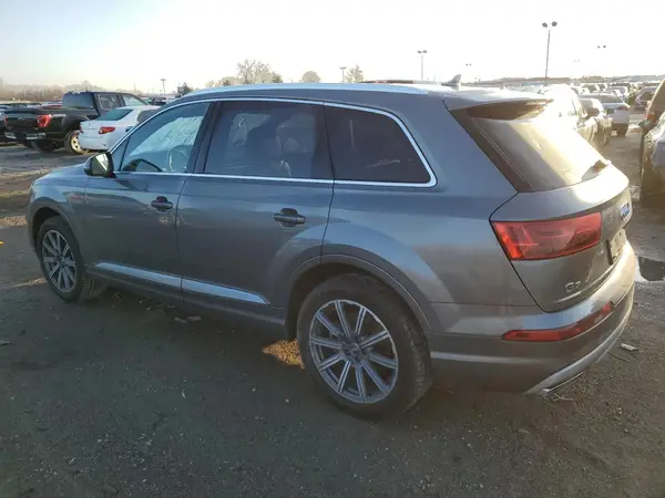 WA1VAAF74HD050248 2017 AUDI Q7 - Image 2