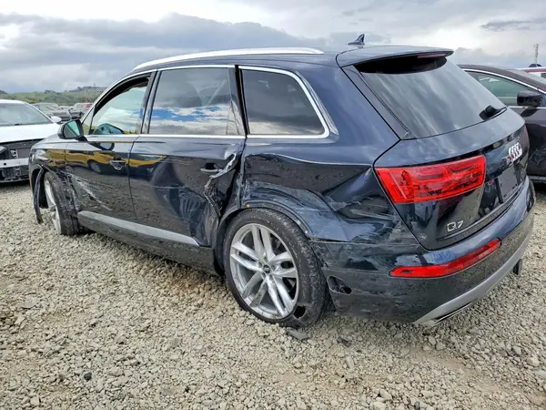 WA1VAAF74HD053778 2017 AUDI Q7 - Image 2