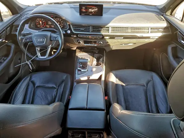 WA1VAAF74HD057961 2017 AUDI Q7 - Image 8