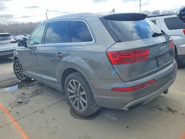 WA1VAAF74JD019510 2018 AUDI Q7 - Image 2