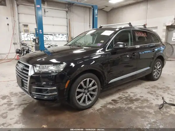 WA1VAAF74JD019684 2018 AUDI Q7 - Image 2