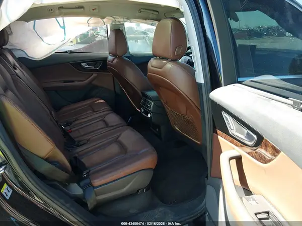 WA1VAAF74JD029504 2018 AUDI Q7 - Image 8