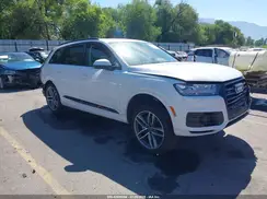 WA1VAAF74JD037697 2018 AUDI Q7